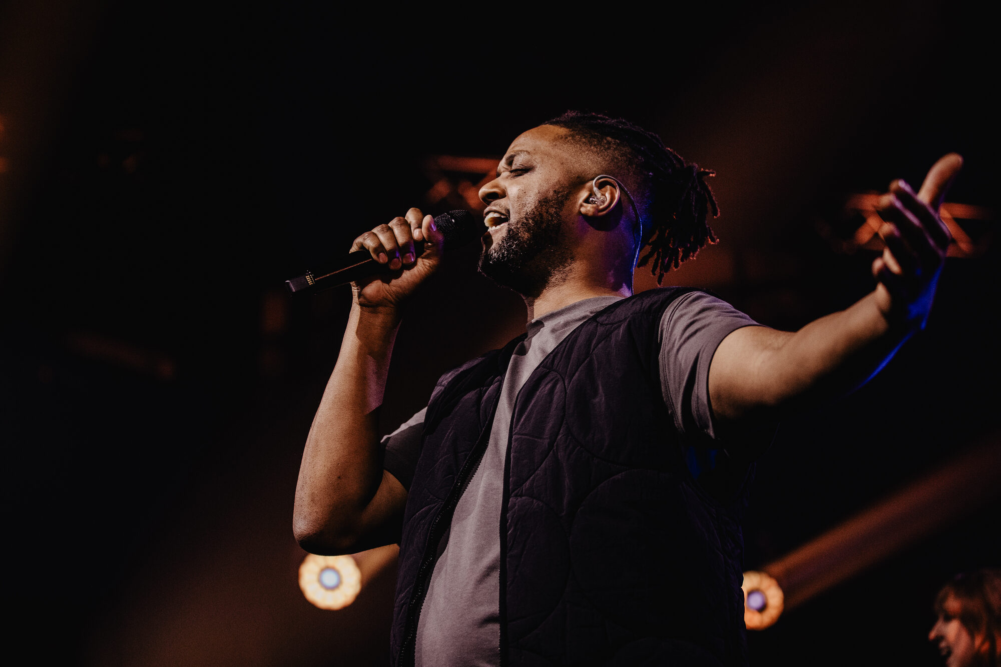 Zang tijdens de live-opname van het album Jezus Messias
