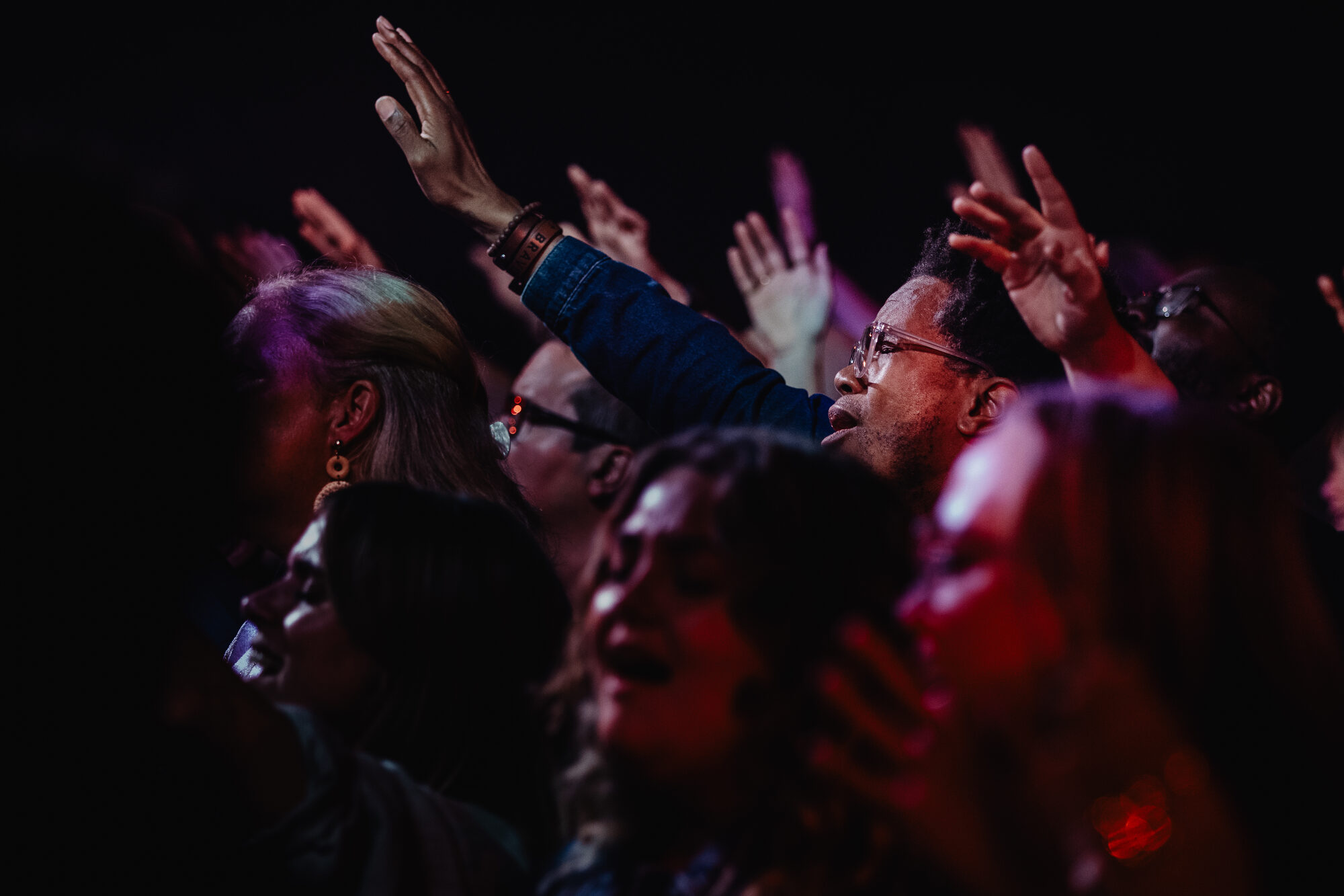 De zaal tijdens de live-opname van het album Jezus Messias